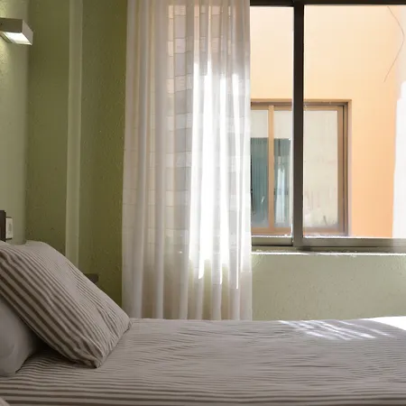 Hotel Concejo 2*