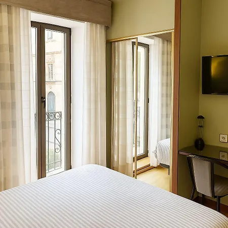 Hotel Concejo 2*